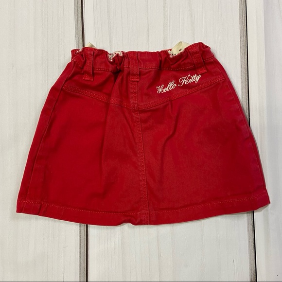 H&M Hello Kitty Girl’s Red Mini Skirt Size 4-5Y - Picture 7 of 7